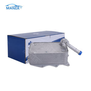 อะไหล่รถยนต์ MANER ระบบระบายความร้อน ชุดระบายความร้อนน้ำมันเกียร์ใหม่ Enfriador De Aceite 057117021P สำหรับ Audi A8 Q7 VW TOUAREG - Product Image 1