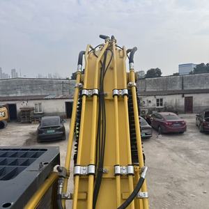 Excavatrice Komatsu PC220 d'occasion, 22 tonnes, hydraulique, sur chenilles, moteur d'origine japonais, faible nombre d'heures, prête à l'emploi - Product Image 6
