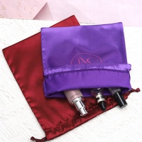 Vente en gros sac à cordon en satin réutilisable avec logo personnalisé pour perruque pochette d'emballage cosmétique cadeau de voyage sacs à poussière en soie