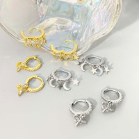 Superbes Boucles d'Oreilles Huggies Foxi en Gros Bijouterie Plaqué Or 18 carats Pendantes Abeille Créoles pour Femme