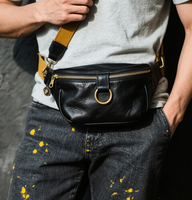 Fabricant Sac banane artisanal en cuir à pochette détachable pour une utilisation polyvalente Rangement de voyage Événements sportifs Transport quotidien