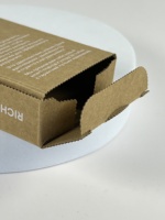 Cadeau personnalisé de luxe personnaliser papier kraft noir pour emballage de soins de la peau boîte d'emballage cosmétique