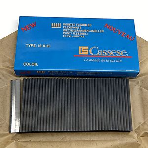 Grapas Flexibles Cassese 15-0.35mm Tipo U de Acero con Superficie Lisa, Empaque para Venta al por Menor - Product Image 1