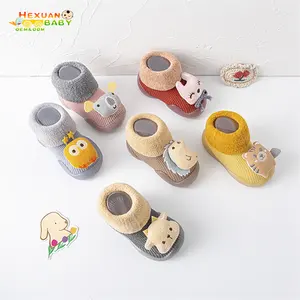 Bär Kaninchen Puppe Nette Tier puppe Baby Socken Rutsch feste Babys chuhe Socken