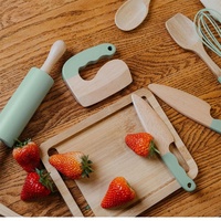 Cadeau idéal pour les tout-petits, outils de cuisine sûrs et réalistes, ustensiles pour enfants, ensemble de cuisine et de pâtisserie en bois