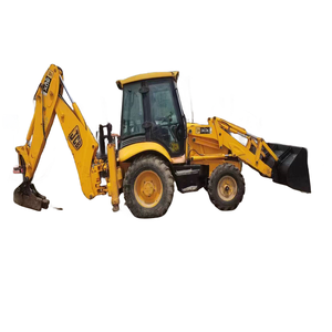 Chargeuse-pelleteuse d'occasion JCB 3CX modèle 2022 fabriquée au Royaume-Uni, excellent état, sur roues, avec moteur, à vendre - Product Image 1