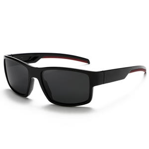 Lunettes de soleil sport polarisées Grey Jack UV400 avec monture PC et verres TAC pour le cyclisme, la conduite, la pêche et les activités de plein air - Product Image 4