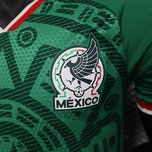 Camiseta de Fútbol de Manga Corta con Cuello en V de Poliéster, Versión Jugador de la Selección Nacional de México, Local/Visitante, Personalización para Adultos, Comercio Transfronterizo - Product Image 3