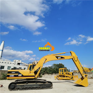 Excavatrice Caterpillar 330BL d'occasion, faible nombre d'heures de travail, peinture d'origine, bien entretenue, performances puissantes, économique - Product Image 2