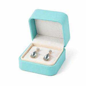 Boîte à boucles d'oreilles haut de gamme en cuir PU avec couvercle rabattable, insert en papier, logo personnalisé sérigraphié, vente en gros - Product Image 5