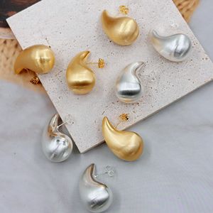 Минималистичные женские серьги из позолоченного серебра 18К, дизайн «капля», эффект «дробленая проволока», эффектные украшения от Botttega - Product Image 3