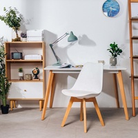 Chaise de Salle à Manger de Luxe Design Italien avec Pieds en Bois Scandinave, Chaise d'Appoint en Bois et Plastique pour Table à Manger