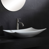 Vasque de salle de bain moderne en céramique blanche irrégulière, facile à nettoyer, pour hôtel - Offre spéciale