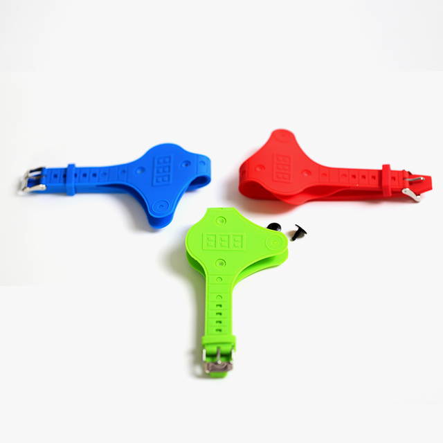 Factory Customize Adjustable Wrist KeyChain Wrist Band Bracelet Key Holder Key Locker for Sauna Gym Pool Wristlet Keychain
