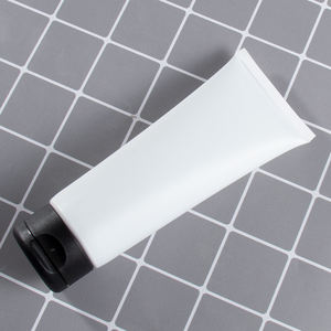 Nettoyant professionnel au charbon de bambou, organique, nettoyage en profondeur, blanchiment du <span class=keywords><strong>visage</strong></span>, pour hommes, vente en gros, 12 unités - Product Image 6