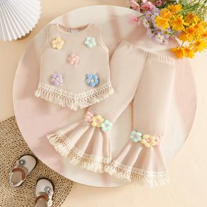 Ensemble d'été <span class=keywords><strong>pour</strong></span> filles : <span class=keywords><strong>Gilet</strong></span> sans manches en tricot gaufré <span class=keywords><strong>au</strong></span> <span class=keywords><strong>crochet</strong></span> avec fleurs 3D et pompons, et pantalon évasé - Product Image 6