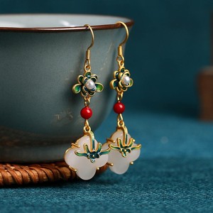 Orecchini pendenti da donna in argento 925 placcato oro con giada, smalto sfumato, design di nicchia, fiore etnico, cavallo antico e gonna, idea regalo - Product Image 6