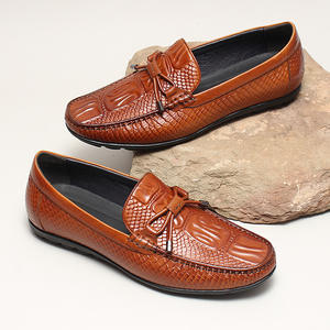 รองเท้าลำลองทำจากหนังแท้สำหรับผู้ชายแบบทางการรองเท้าลำลองแบบหรูหรามีสไตล์ตามสั่ง - Product Image 6