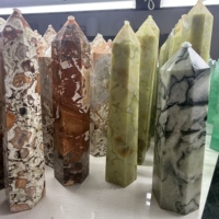 Colonne de cristal de guérison Feng Shui naturelle en gros pour la décoration de la maison, ornement