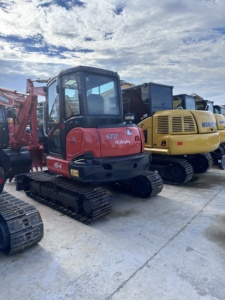 Miniexcavadora Usada U55 de 5.5 Toneladas con Giro de Cola Estrecho, Excavadora Hidráulica de Orugas con Pluma de Desplazamiento Lateral, Excavadora Original de Japón en Venta - Product Image 3