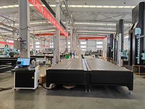 RC 2D/<span class=keywords><strong>3D</strong></span>/5 trục EPS xốp PE PS bọt nóng dây <span class=keywords><strong>CNC</strong></span> Cutter với giấy chứng nhận CE lõi bánh thành phần 5 trục <span class=keywords><strong>CNC</strong></span> Máy cắt - Product Image 2