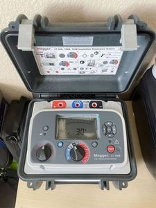 เครื่องวัดความต้านทานดินแบบดิจิตอลยี่ห้อ Megger รุ่น S1-1068 สำหรับงานติดตั้งไฟฟ้าแรงดันต่ำ รุ่น S1-568 และ S1-1568 รวมอยู่ในชุด - Product Image 5