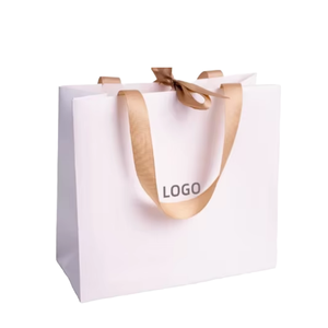 Sac cadeau en papier blanc de luxe, impression de logo personnalisé, ruban en satin, nœud, emballage pour bijoux et vêtements - Product Image 1