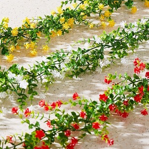 Guirlandes de camélias artificiels 180 cm, fleurs en soie pour décorations de mariage et de maison - Product Image 3