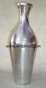 Jarrón de Flores de Diseño Moderno, Decoración de Lujo, Diseño Novedoso, Color Dorado, de Alta Calidad - Product Image 6