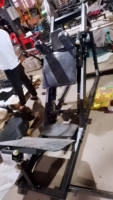 Équipement de musculation pour salle de sport : Banc de musculation multifonctionnel pour squats, épaules, poitrine et presse à jambes