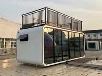 Maison de conteneur en acier de luxe à deux étages, villa capsule mobile au design moderne pour une utilisation en extérieur dans les parcs, les centres commerciaux et les appartements