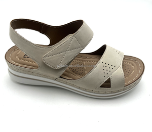 Sandales compensées à plateforme épaisse en PU avec boucle personnalisée OEM, antidérapantes, pour femmes, été et printemps - Product Image 2