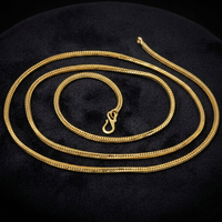 Collier chaîne serpent ou chevrons micro-plaqué or 14K 18K 24K en gros, Colliers chaînes tendance, Design moderne de chaîne en or.