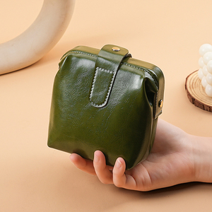 Fabricants de trousses de toilette rétro pour femmes en gros, trousse de toilette, trousse à maquillage en cuir pour femmes - Product Image 1