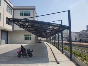 Moderno Carport Inclinato <span class=keywords><strong>a</strong></span> <span class=keywords><strong>Sbalzo</strong></span> in Alluminio <span class=keywords><strong>per</strong></span> Esterni, <span class=keywords><strong>Tettoia</strong></span> Resistente in Policarbonato Antiruggine <span class=keywords><strong>per</strong></span> Parcheggio Multipla <span class=keywords><strong>Auto</strong></span> - Product Image 6