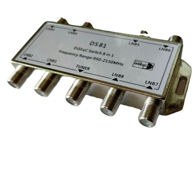 Satellite 8-in-1-out toggle switch DS81