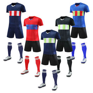 للبيع بالجملة من المصنع ، بدلة كرة قدم للأطفال بتصميم موحد حسب الطلب ، بدلة كرة قدم سريعة الجفاف - Product Image 1