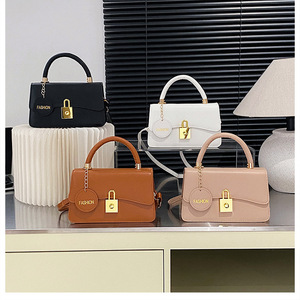 <span class=keywords><strong>Sac</strong></span> à bandoulière en PU texturé pour femme, nouveau style français tendance, <span class=keywords><strong>sac</strong></span> à main simple et élégant, petit <span class=keywords><strong>sac</strong></span> carré à sangle unique - Product Image 1