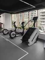 Vente directe usine : Stepmill électrique commercial, simulateur d'escalade, équipement de fitness pour la maison avec surveillance de la fréquence cardiaque