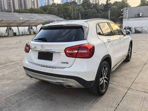 <span class=keywords><strong>Mercedes</strong></span>-Benz <span class=keywords><strong>GLA</strong></span> 2.0T Luxe LHD SUV Urbain à <span class=keywords><strong>Prix</strong></span> Réduit - Product Image 3