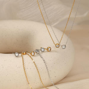 Conjunto de Collar, Pendientes y Pulsera de Acero Inoxidable con Zirconia para Mujer, Engaste de Bisel, Uso Diario, Patrón de Líneas con Forma de Bola - Product Image 3