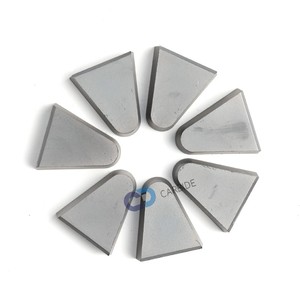 أطراف لحام كربيد مسننة مخصصة عالية الجودة YG8 YG10.2 YG12x أطراف لحام كربيد التنغستن - Product Image 1