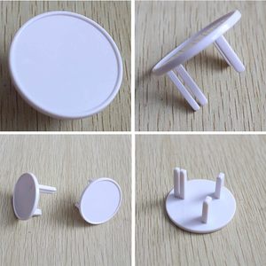 Cubiertas de salida de plástico seguras para bebés estándar del Reino Unido Protectores de enchufes eléctricos con prevención de golpes para niños para seguridad de bebés - Product Image 5