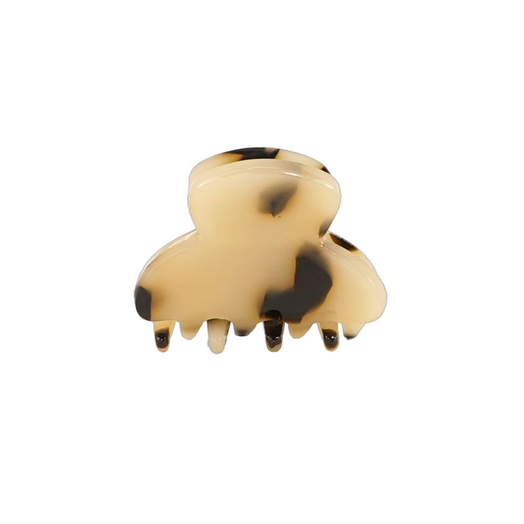 น้ำตาลอ่อน