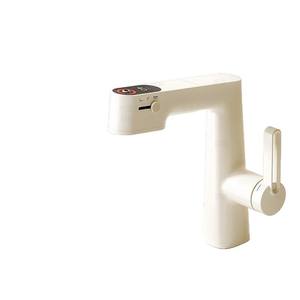 ก๊อกน้ำห้องครัวแบบมินิมอล ดีไซน์ดึงออกได้ พร้อมวาล์วเซรามิก ติดตั้งบนเคาน์เตอร์ น้ำร้อนน้ำเย็น - Product Image 5