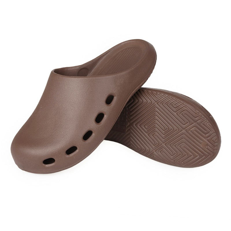 สีน้ำตาล