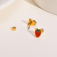 Doux acier inoxydable mignon arc-en-ciel fraise boucle d'oreille plaqué or créatif nuage forme boucle d'oreille pour les femmes tenue quotidienne