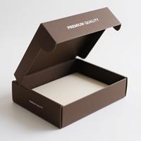 Boîte d'Emballage Cadeau Ondulée Luxe et Sur Mesure en Carton Marron avec Dorure Or, Idéale pour l'Expédition et les Présentations