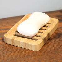 Porte-savon en bois de bambou naturel de gros avec plateau auto-drainant
