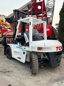 Vigoshop Excellent Condition <b>Used</b> TCM FD70 Diesel Forklift with Multi-Stage Mast No Oil Leakage Fully Functional - Product Image 5